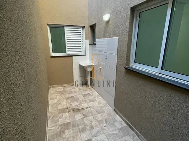 Apartamento 2 quartos e 1 banheiro, à venda, no bairro Parque Industriário em Santo André