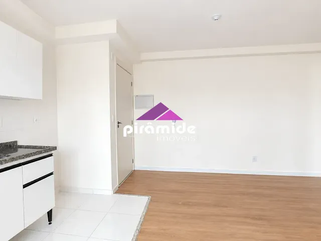Apartamento 2 quartos e 2 banheiros, para alugar, no bairro Jardim Topázio em São José dos Campos