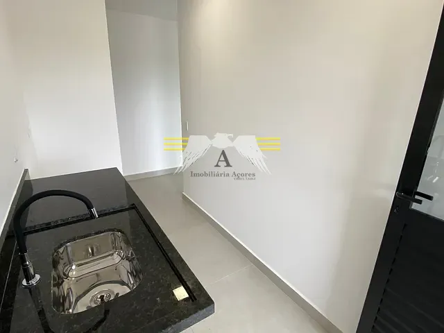 Apartamento 2 quartos e 2 banheiros, à venda, no bairro Centro em Atibaia