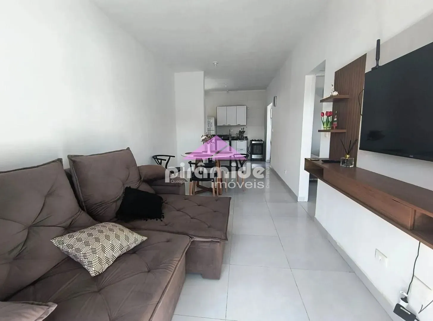 Apartamento, 2 quartos, 72 m² - Foto 2