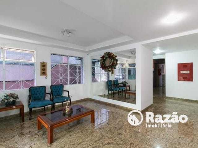 Apartamento 1 quarto e 1 banheiro, à venda, no bairro Centro em Curitiba
