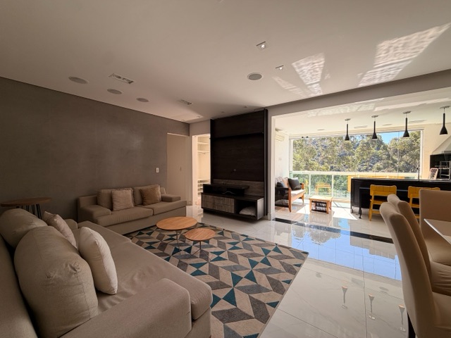 Apartamento com 156m² 3 quartos e 5 banheiros, à venda ou para alugar, no bairro Tamboré em Santana de Parnaíba