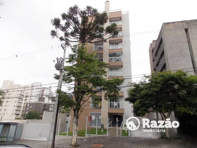 Apartamento 2 quartos e 2 banheiros, à venda, no bairro Juvevê em Curitiba