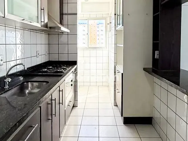 Apartamento com 69m² 3 quartos e 2 banheiros, para alugar, no bairro Residencial Eldorado em Goiânia