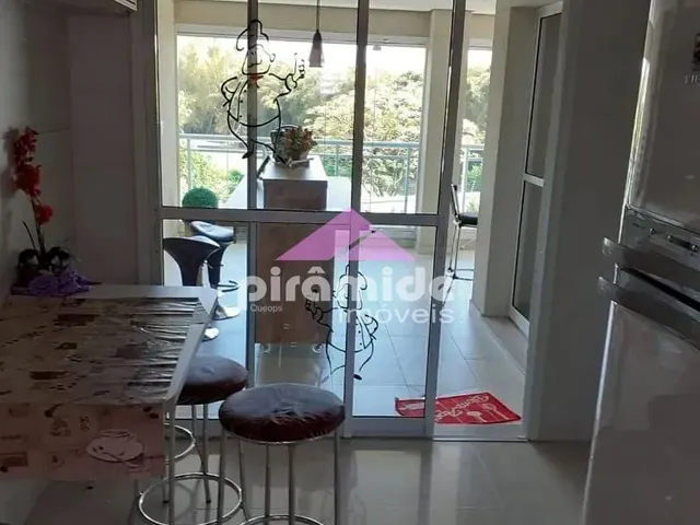 Apartamento com 190m² 4 quartos e 4 banheiros, à venda, no bairro Jardim das Colinas em São José Dos Campos