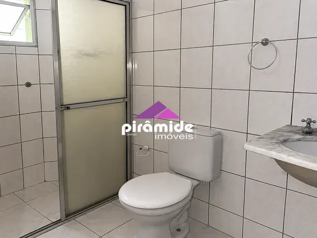 Apartamento 3 quartos e 2 banheiros, para alugar, no bairro Jardim Satélite em São José dos Campos
