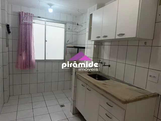 Apartamento 3 quartos e 2 banheiros, para alugar, no bairro Jardim Satélite em São José dos Campos
