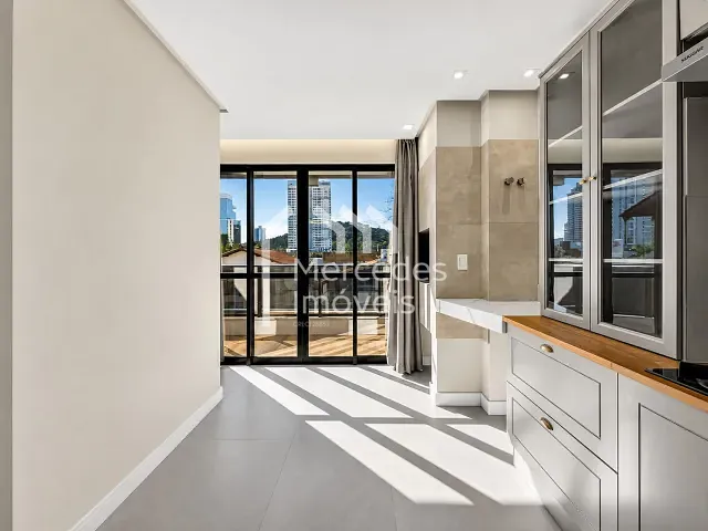 Apartamento com 100m² 2 quartos e 3 banheiros, para alugar, no bairro Praia dos Amores em Balneário Camboriú