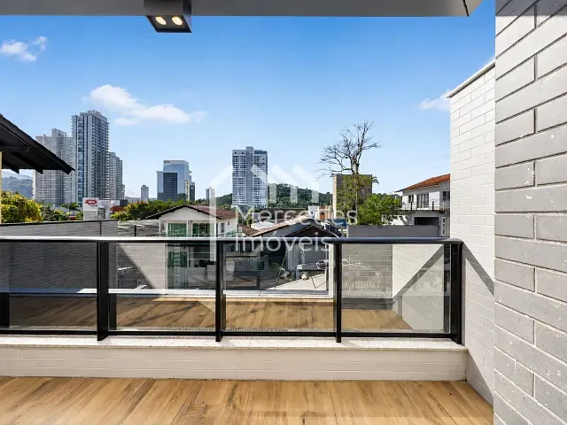 Apartamento com 100m² 2 quartos e 3 banheiros, para alugar, no bairro Praia dos Amores em Balneário Camboriú