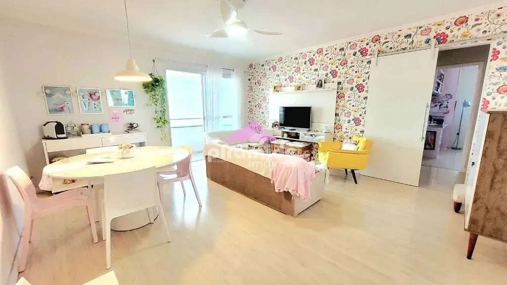 Apartamento, 3 quartos, 132 m² - Foto 2