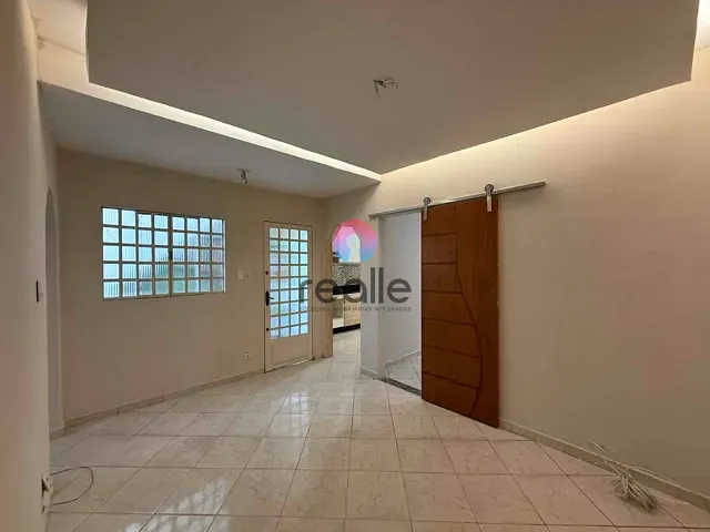 Apartamento 2 quartos e 1 banheiro, à venda, no bairro Jardim Alvorada em Belo Horizonte