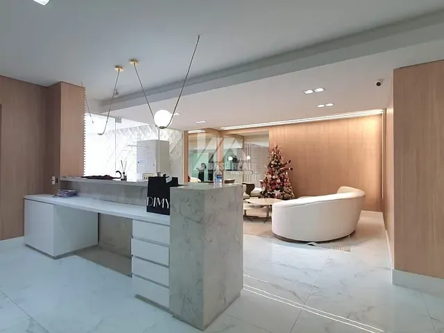 Apartamento com 260m² 3 quartos e 3 banheiros, à venda, no bairro Uvaranas em Ponta Grossa