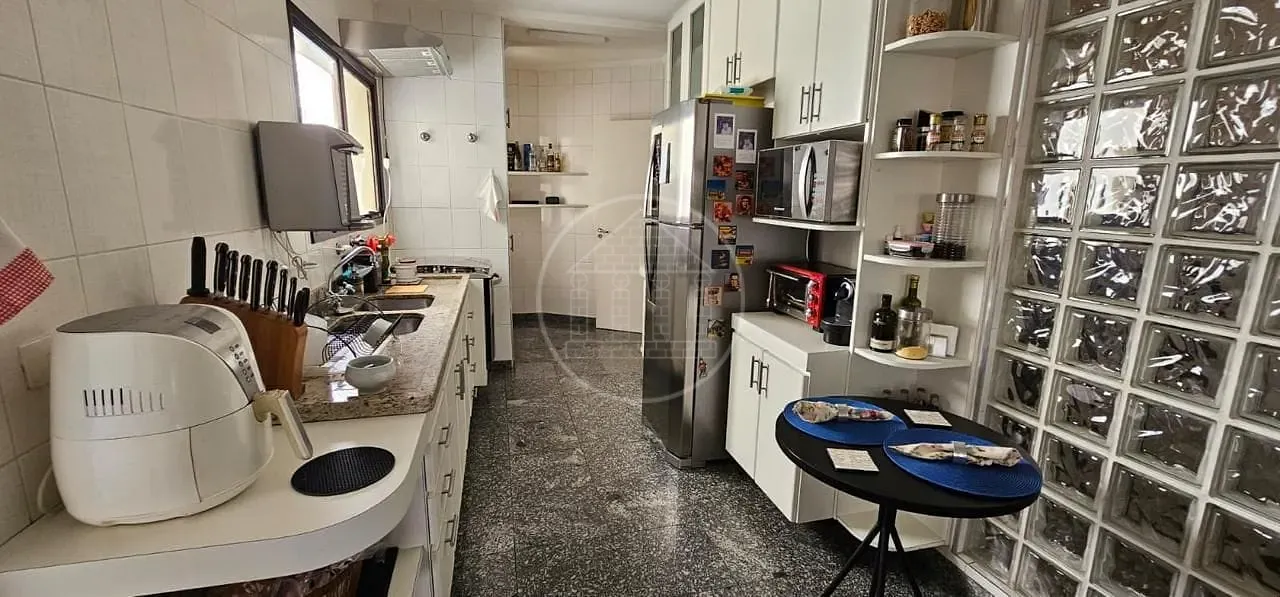 Apartamento, 4 quartos, 200 m² - Foto 14