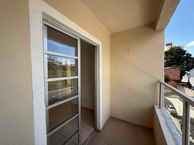 Apartamento 2 quartos e 1 banheiro, à venda, no bairro Pampulha em Belo Horizonte