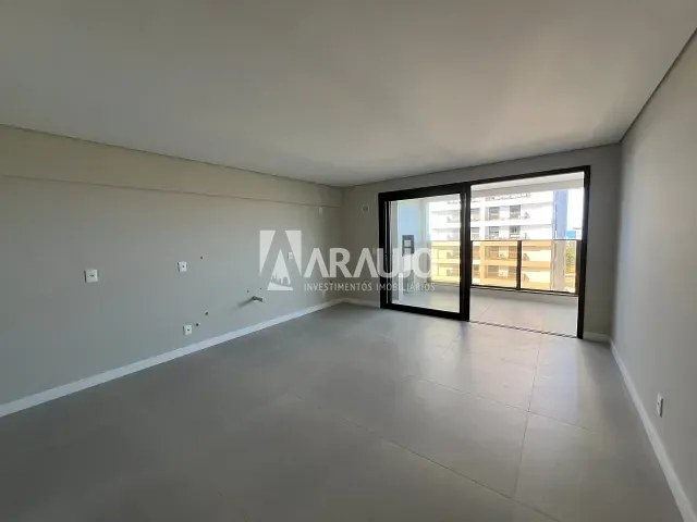 Apartamento 3 quartos e 5 banheiros, à venda, no bairro Praia Brava de Itajaí em Itajaí
