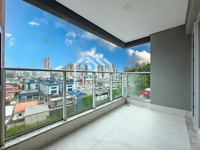 Apartamento com 110m² 3 quartos e 2 banheiros, à venda, no bairro Fazenda em Itajaí