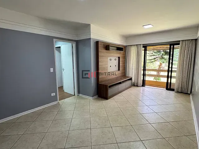 Apartamento com 115m² 3 quartos e 2 banheiros, para alugar, no bairro Bela Suiça em Londrina