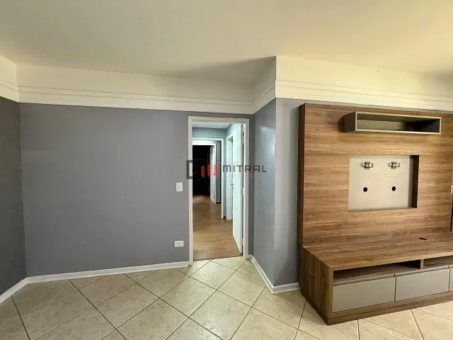 Apartamento com 115m² 3 quartos e 2 banheiros, para alugar, no bairro Bela Suiça em Londrina