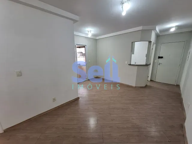 Apartamento 3 quartos e 2 banheiros, para alugar, no bairro Vila Pompéia em São Paulo