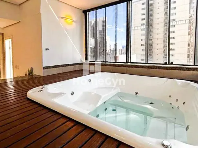 Cobertura / Penthouse com 300m² 4 quartos e 5 banheiros, para alugar, no bairro Setor Bueno em Goiânia