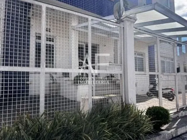 Apartamento com 89m² 3 quartos e 3 banheiros, para alugar, no bairro Centro em Taubaté