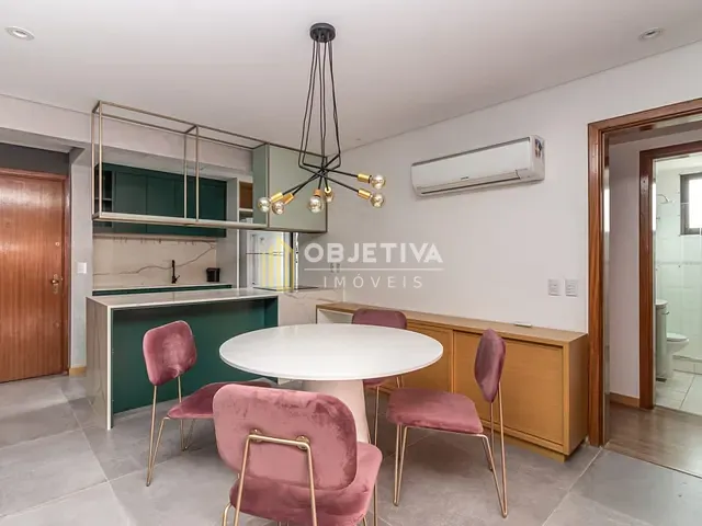 Apartamento 2 quartos e 2 banheiros, à venda, no bairro Rio Branco em Porto Alegre