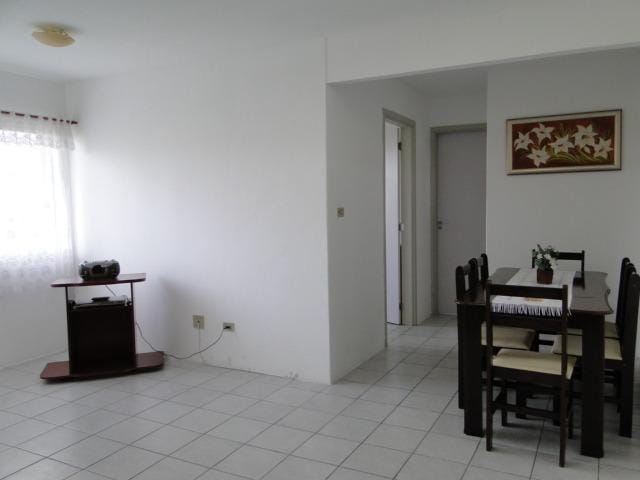Apartamento com 72m² 2 quartos e 1 banheiro, à venda, no bairro Três Vendas em Pelotas