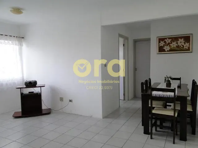Apartamento com 72m² 2 quartos e 1 banheiro, à venda, no bairro Três Vendas em Pelotas