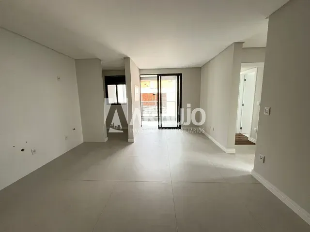Apartamento 2 quartos e 2 banheiros, à venda, no bairro Centro em Itajaí