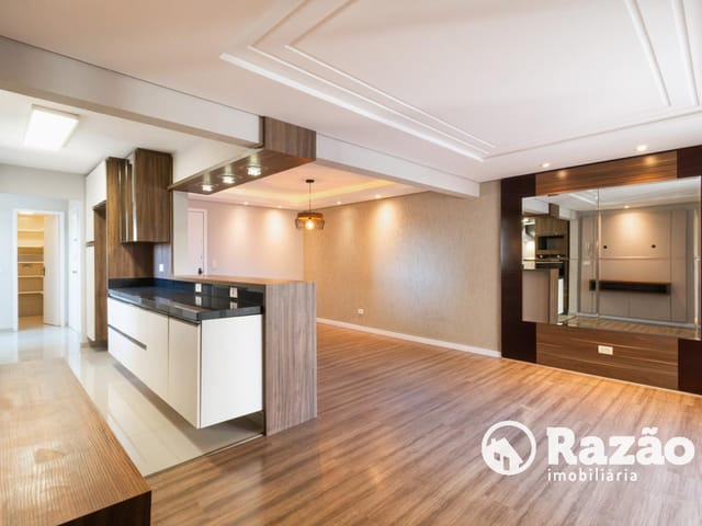 Apartamento 3 quartos e 2 banheiros, à venda, no bairro Bigorrilho em Curitiba