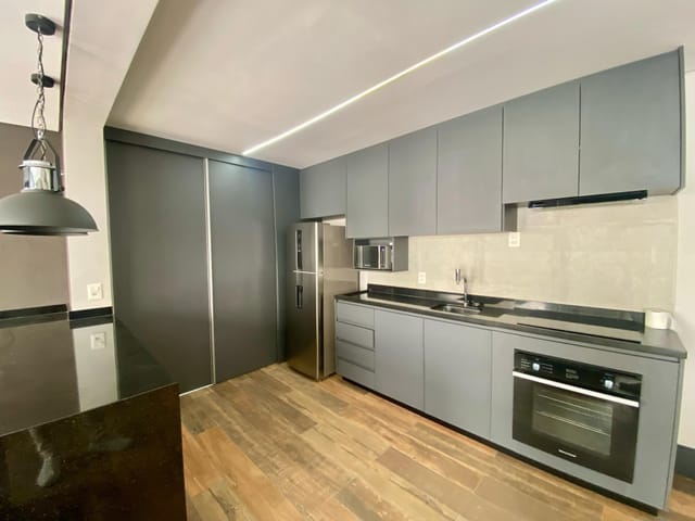 Apartamento com 75m² 2 quartos e 2 banheiros, à venda, no bairro Vila Nova Conceição em São Paulo