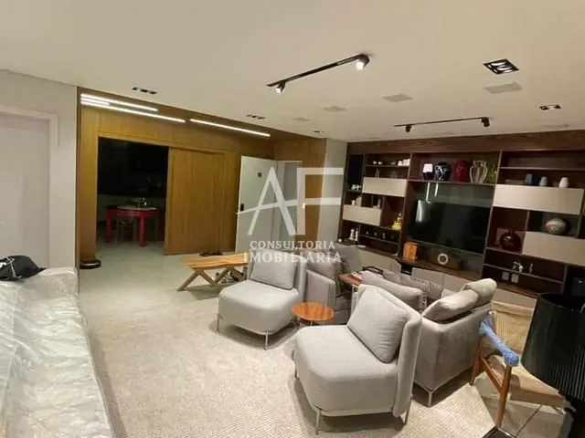 Apartamento com 142m², à venda, no bairro Centro em Taubaté