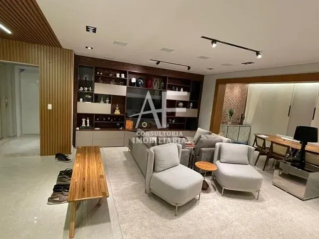 Apartamento com 142m², à venda, no bairro Centro em Taubaté