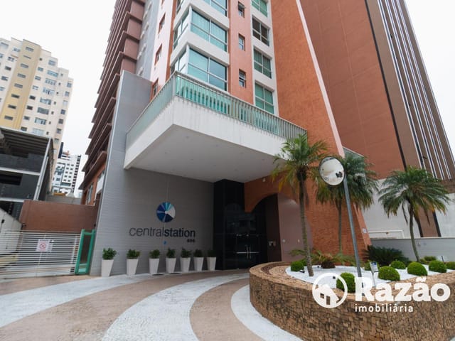 Apartamento 1 quarto e 1 banheiro, à venda, no bairro Centro em Curitiba