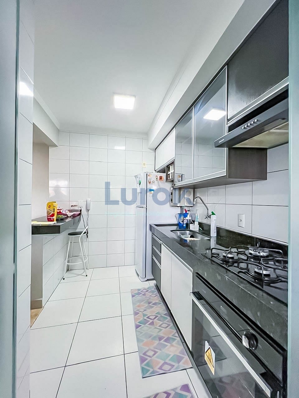 Apartamento à venda com 3 quartos, 77m² - Foto 7