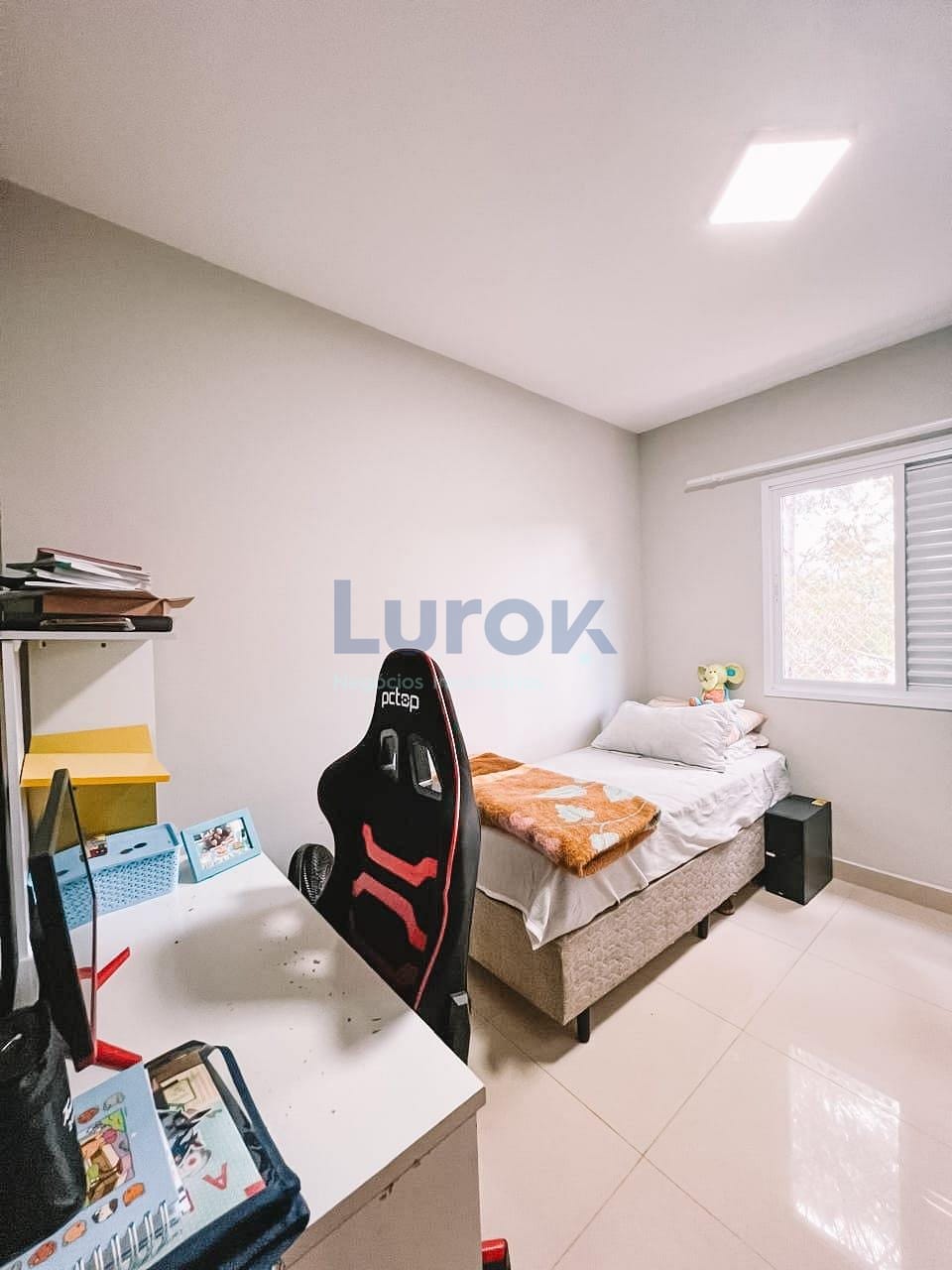 Apartamento à venda com 3 quartos, 77m² - Foto 14