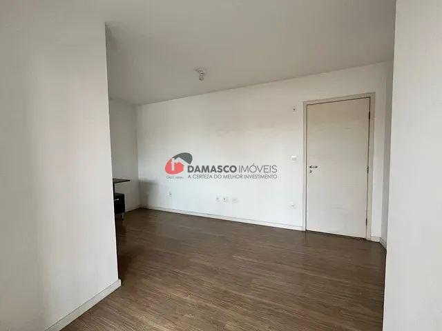 Apartamento 2 quartos e 1 banheiro, à venda, no bairro Campestre em Santo André