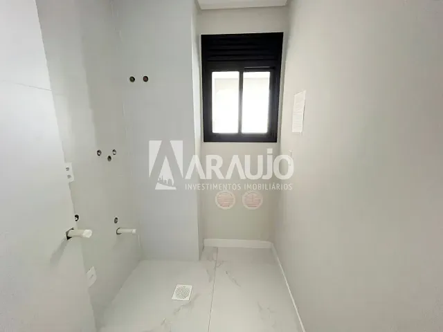 Apartamento 3 quartos e 2 banheiros, à venda, no bairro Vila Operária em Itajaí