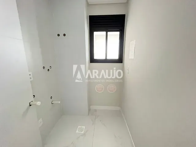Apartamento 3 quartos e 2 banheiros, à venda, no bairro Vila Operária em Itajaí