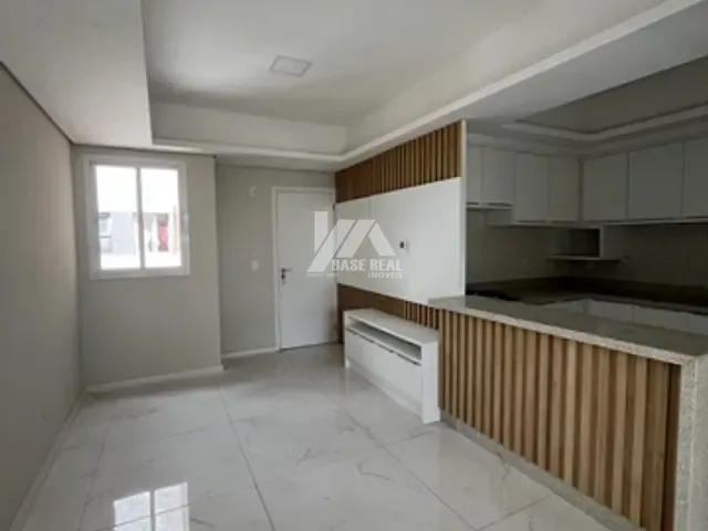 Apartamento com 329m² 4 quartos e 4 banheiros, à venda, no bairro Centro em Ponta Grossa