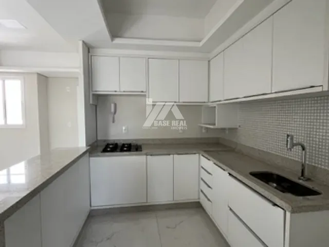 Apartamento com 329m² 4 quartos e 4 banheiros, à venda, no bairro Centro em Ponta Grossa