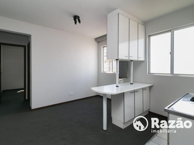 Apartamento 1 quarto e 1 banheiro, à venda, no bairro Alto da Glória em Curitiba