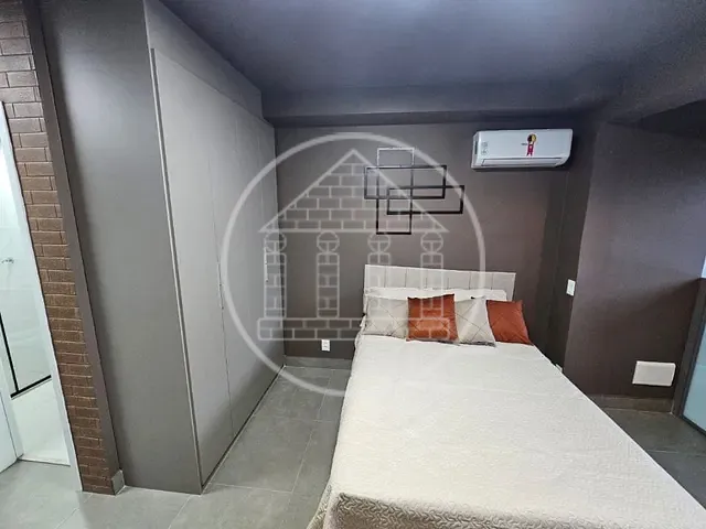 Apartamento 1 quarto e 1 banheiro, à venda, no bairro Vila Clementino	 em São Paulo