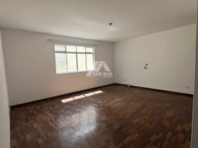 Apartamento 2 quartos e 1 banheiro, para alugar, no bairro Centro em Ponta Grossa