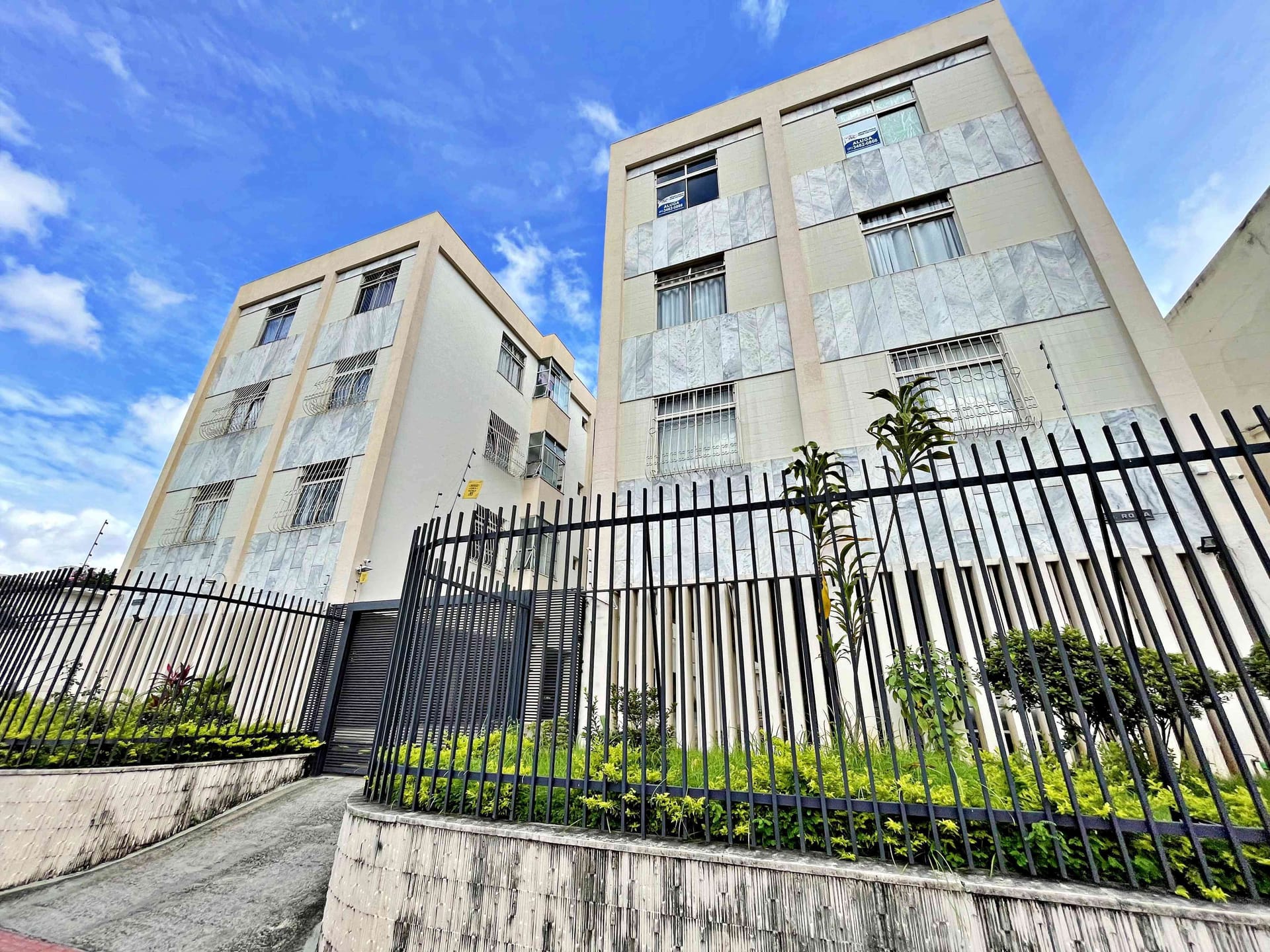 Apartamento 03 quartos  e 02 vagas para aluguel no bairro Padre Eustáquio