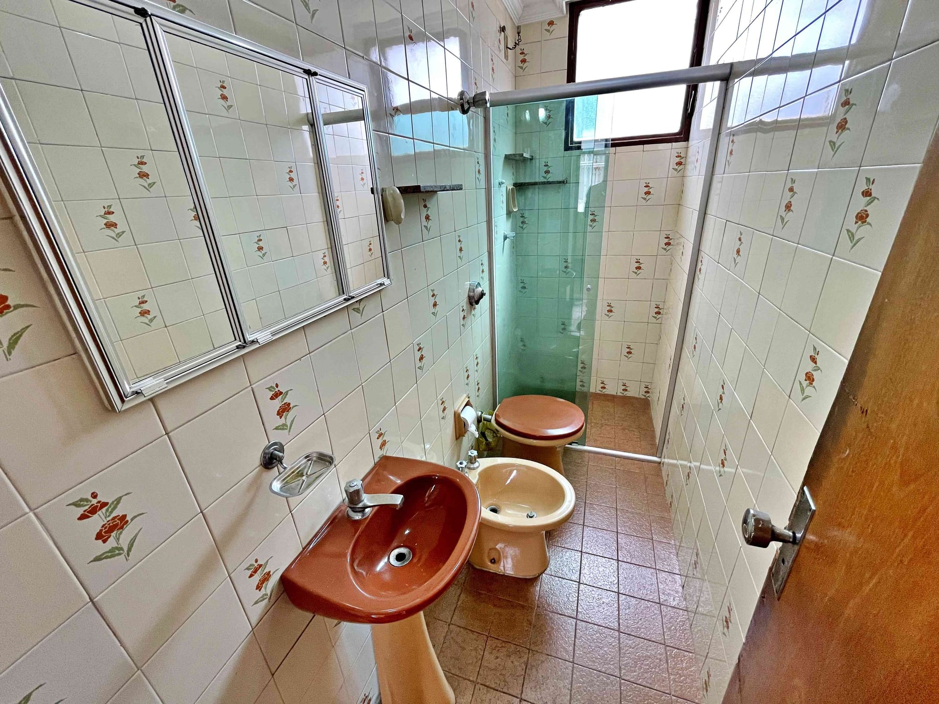 Apartamento 03 quartos  e 02 vagas para aluguel no bairro Padre Eustáquio