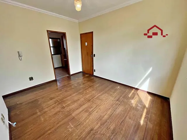 Apartamento 3 quartos e 2 banheiros, para alugar, no bairro Padre Eustáquio em Belo Horizonte