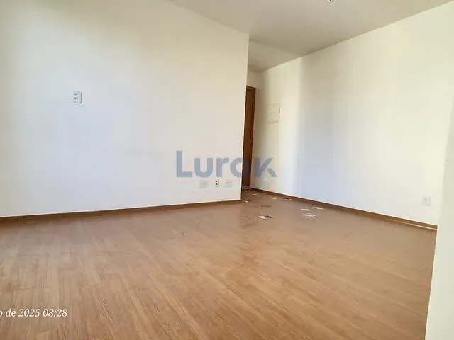 Apartamento 2 quartos e 2 banheiros, à venda, no bairro Jardim Nova Europa em Campinas