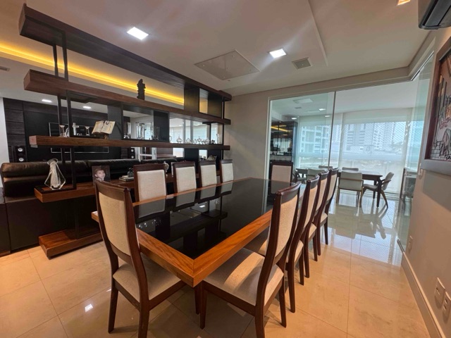Apartamento com 345m² 3 quartos e 5 banheiros, à venda, no bairro Gleba Fazenda Palhano em Londrina