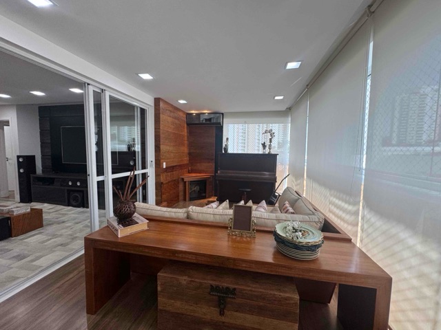 Apartamento com 345m² 3 quartos e 5 banheiros, à venda, no bairro Gleba Fazenda Palhano em Londrina